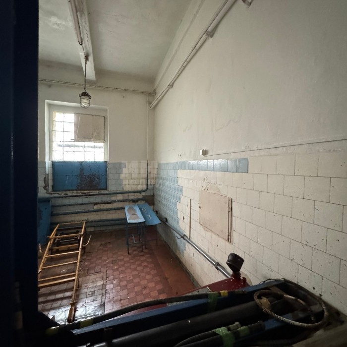 Фото База- 306м2, 9-й Лутугинский проезд